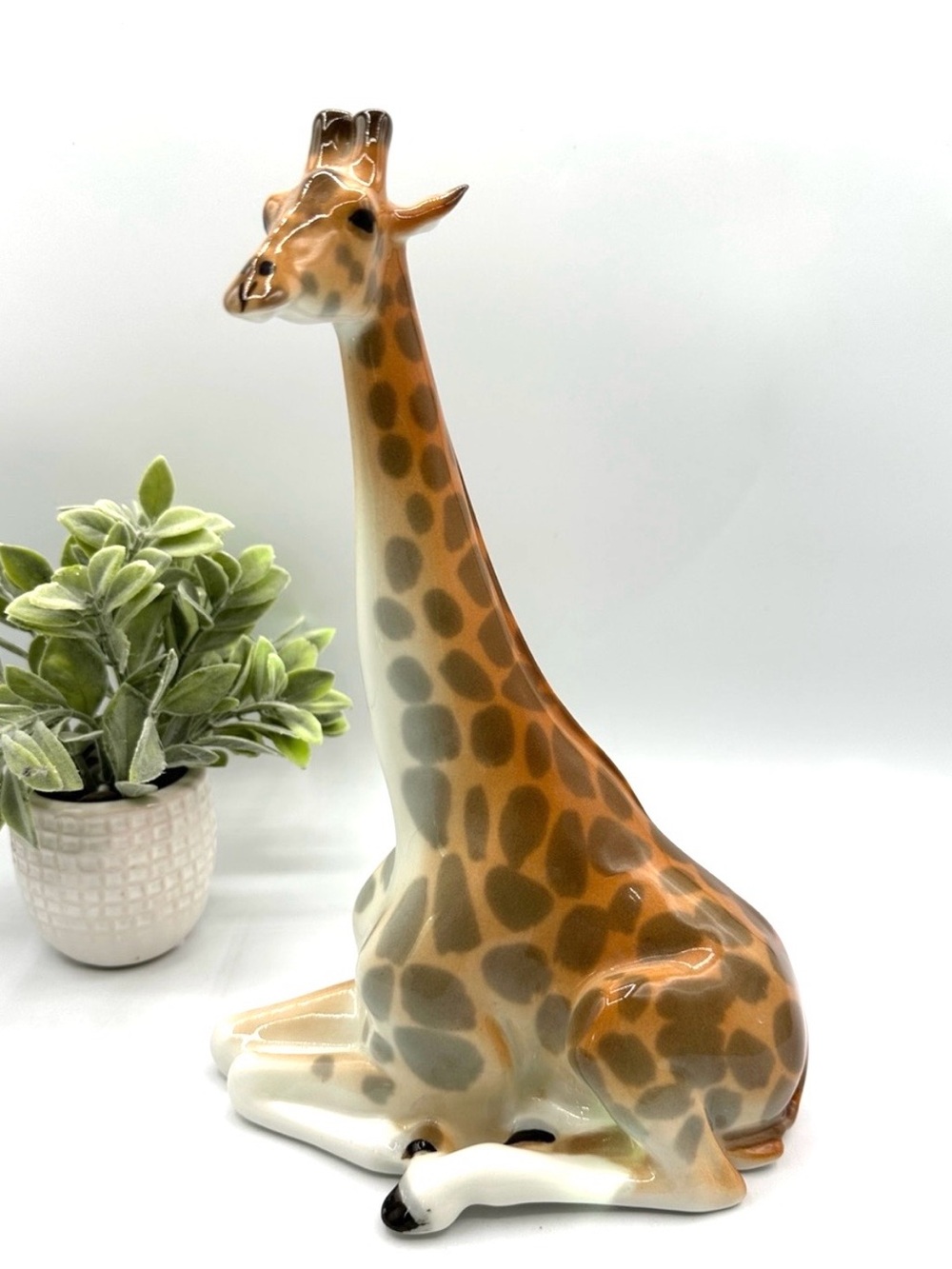 Lomonosov Factory Porcelain (LFZ) Giraffe. Made in USSR Soviet Russia. 70s